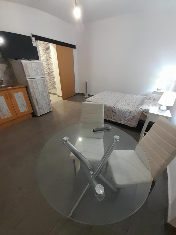 Estudio Puertorico T0 Em Albufeira Gale Exterior photo